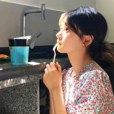 来自普莱恩维尔的女孩